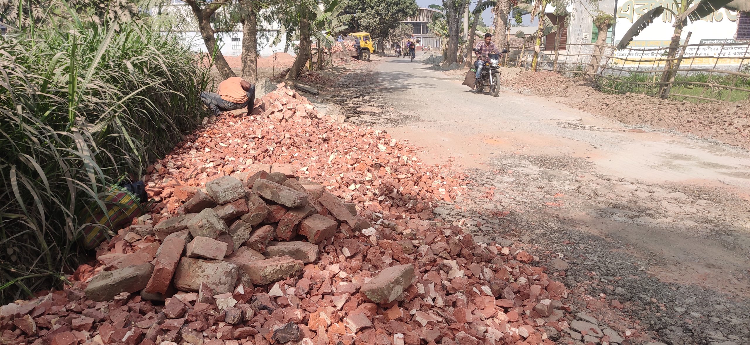 Contractors disappear in Kaukhali, leaving 35 crore taka of LGED works unfinished
