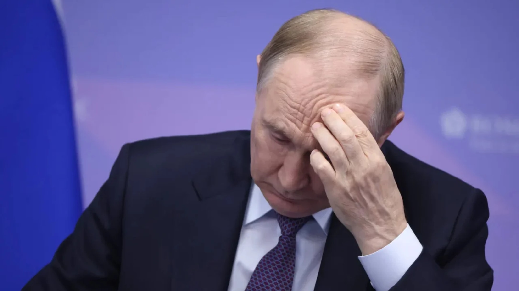 Putin tightens security over assassination, coup fears, intelligence report says