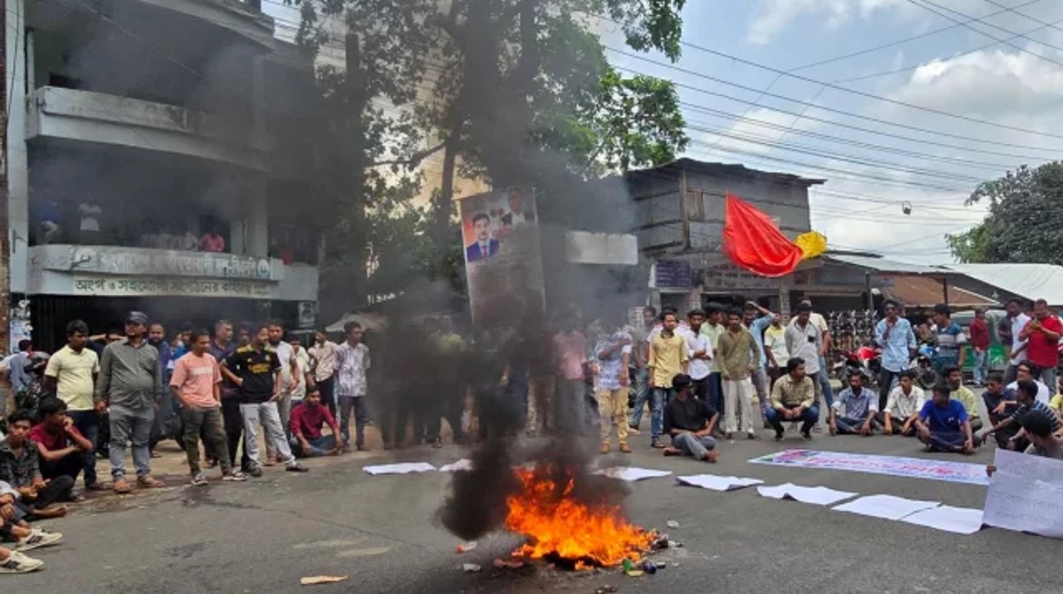 জেলা ছাত্রদল কমিটি বাতিলের দাবিতে উত্তাল রাঙামাটি