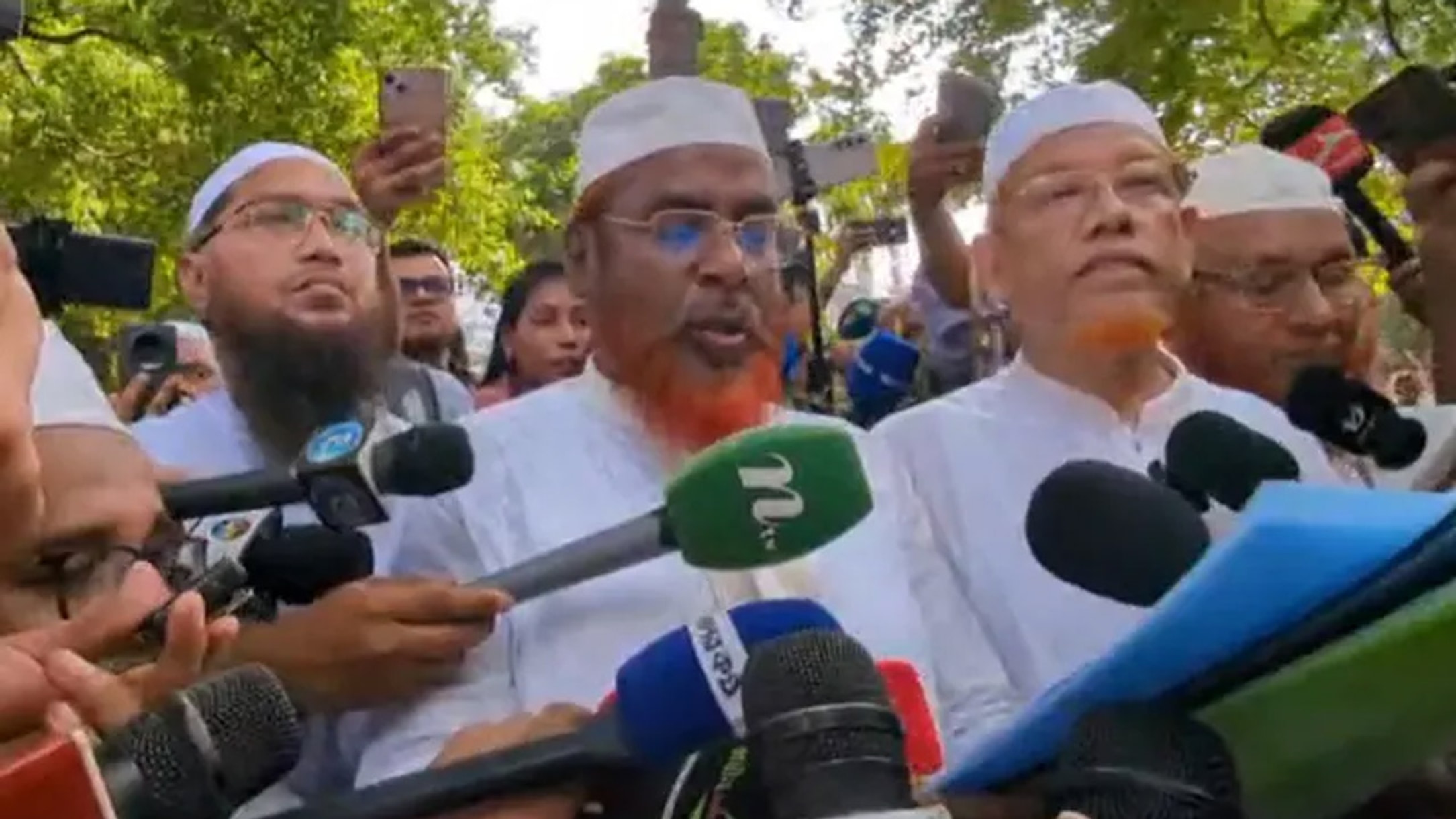 Jamaat sets Nov. 11 ultimatum for referendum on July charter