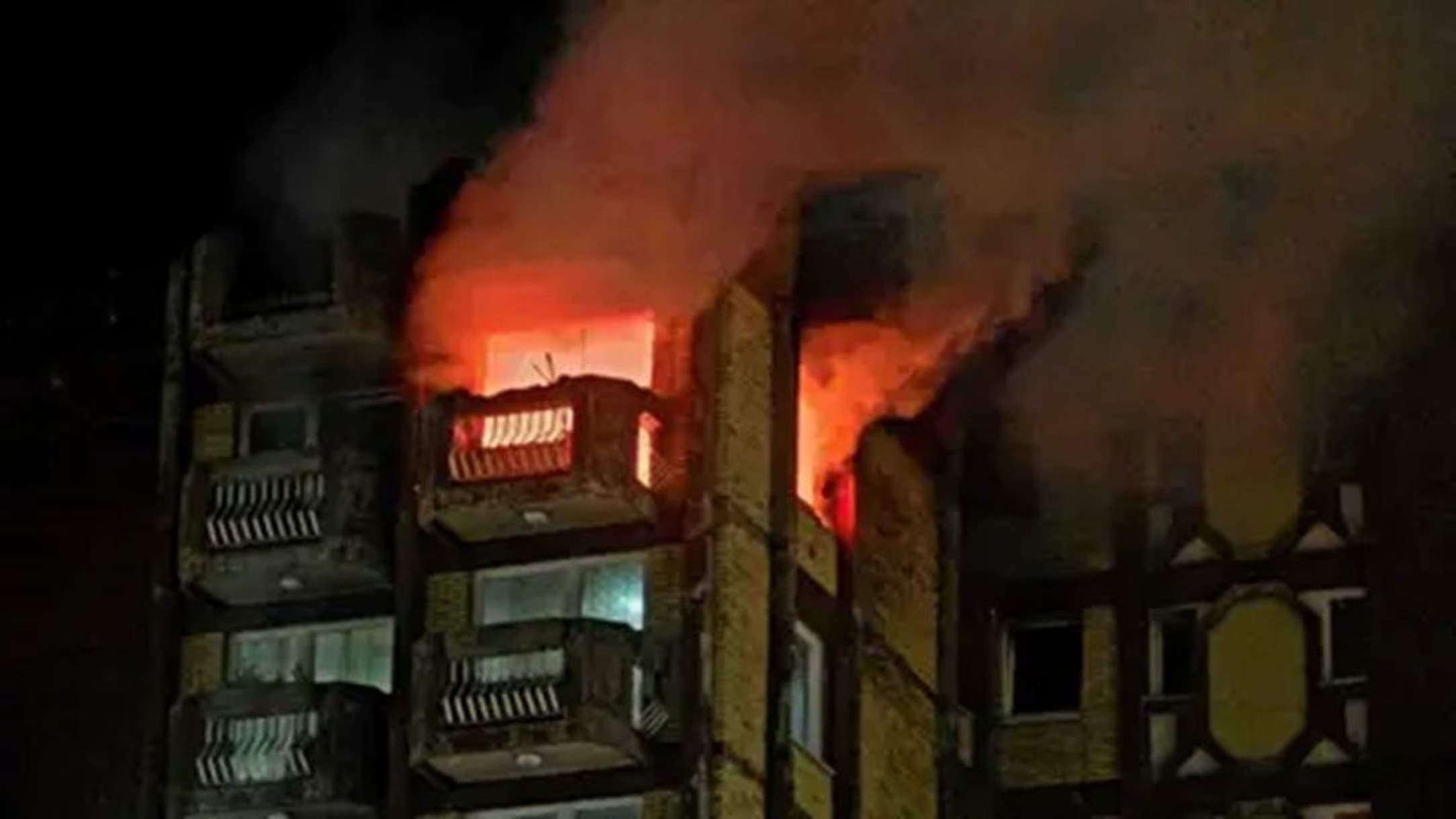 Bosnia nursing home fire kills 11, injures at least 30