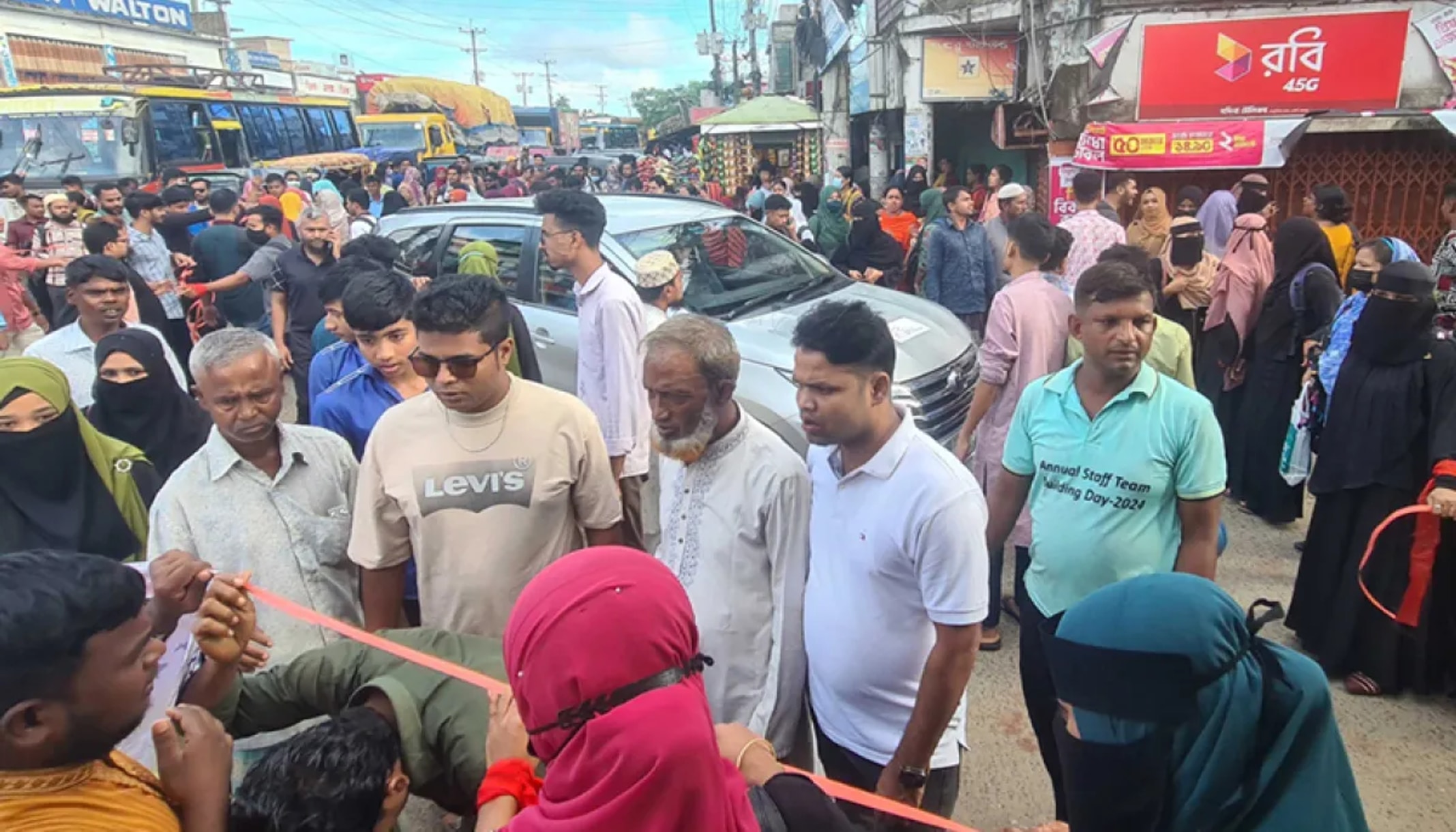 Teachers dismissed from Rohingya camp jobs block highway