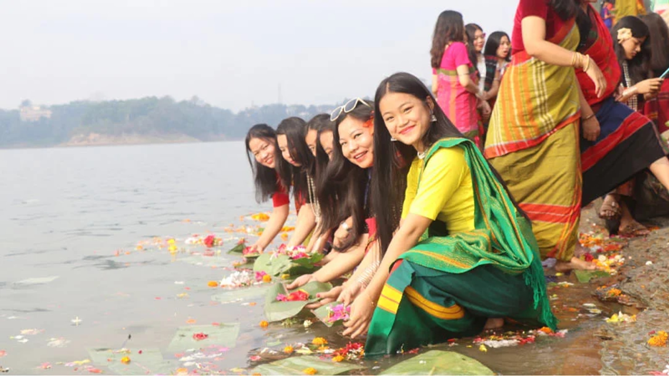 নদীতে ফুল নিবেদনের মধ্য দিয়ে পাহাড়ে বর্ষবরণ উৎসব শুরু