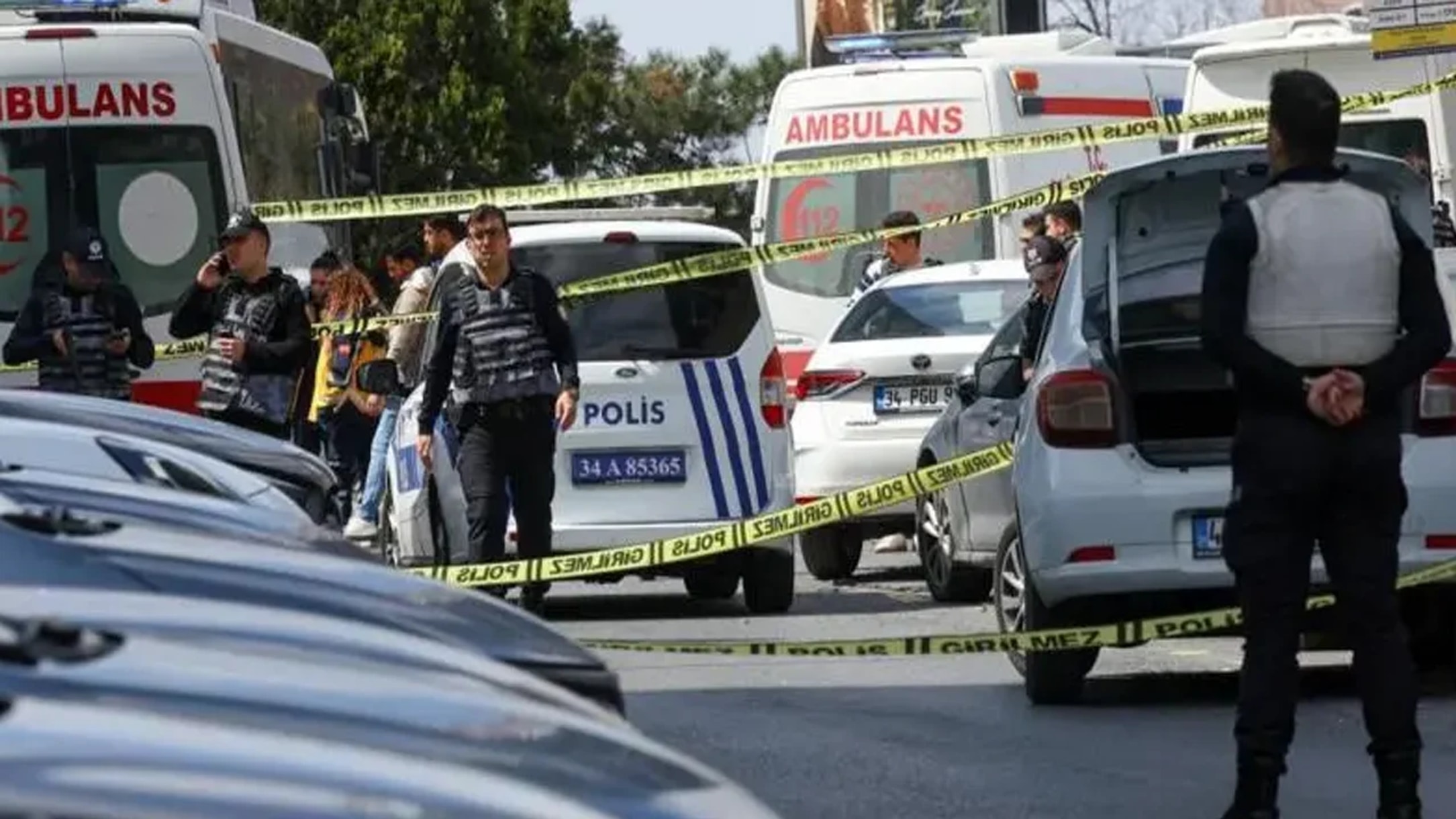 Gunfire near Israeli consulate in Istanbul leaves 3 attackers dead