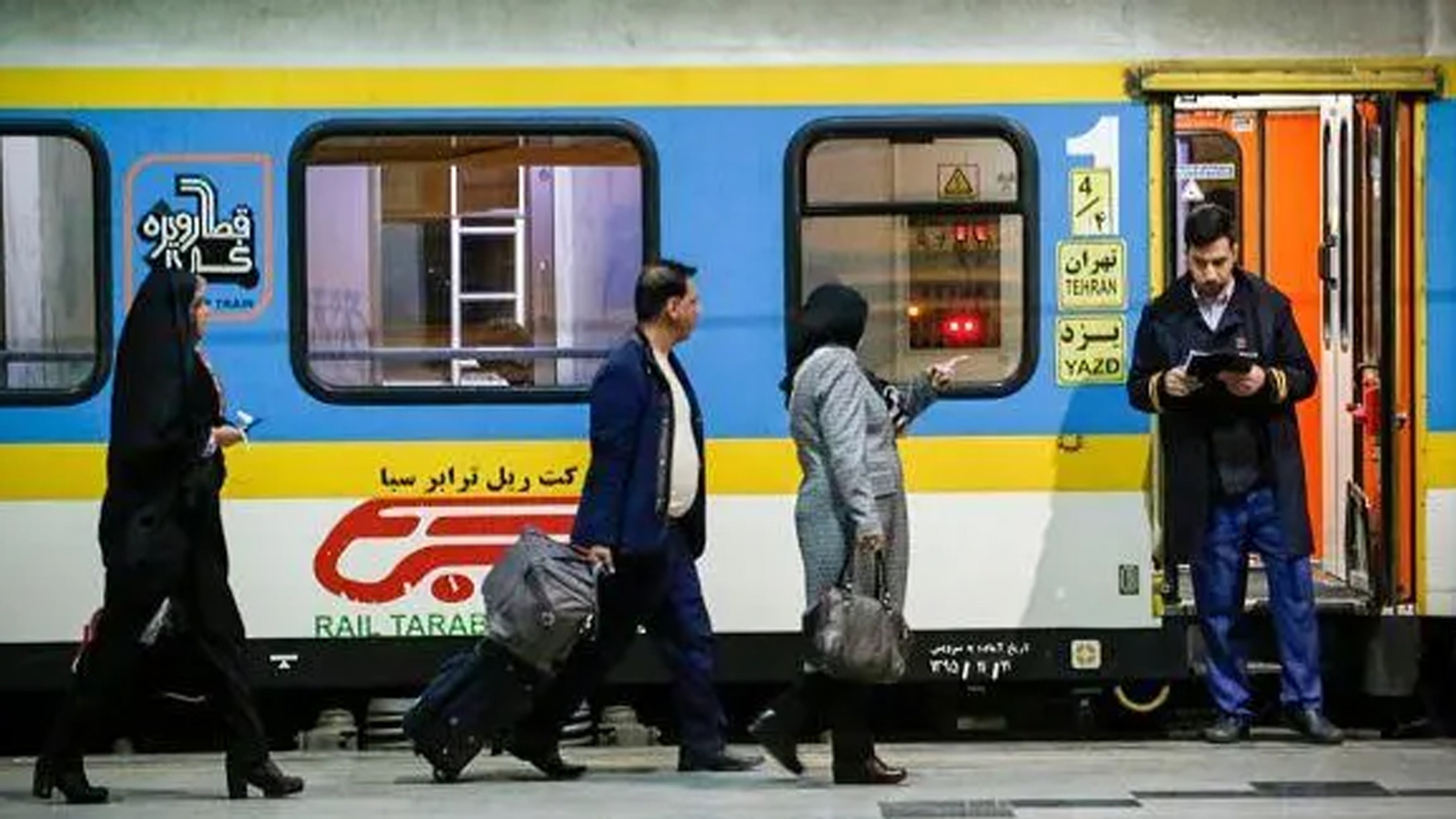 Israeli army warns Iranians not to travel by train