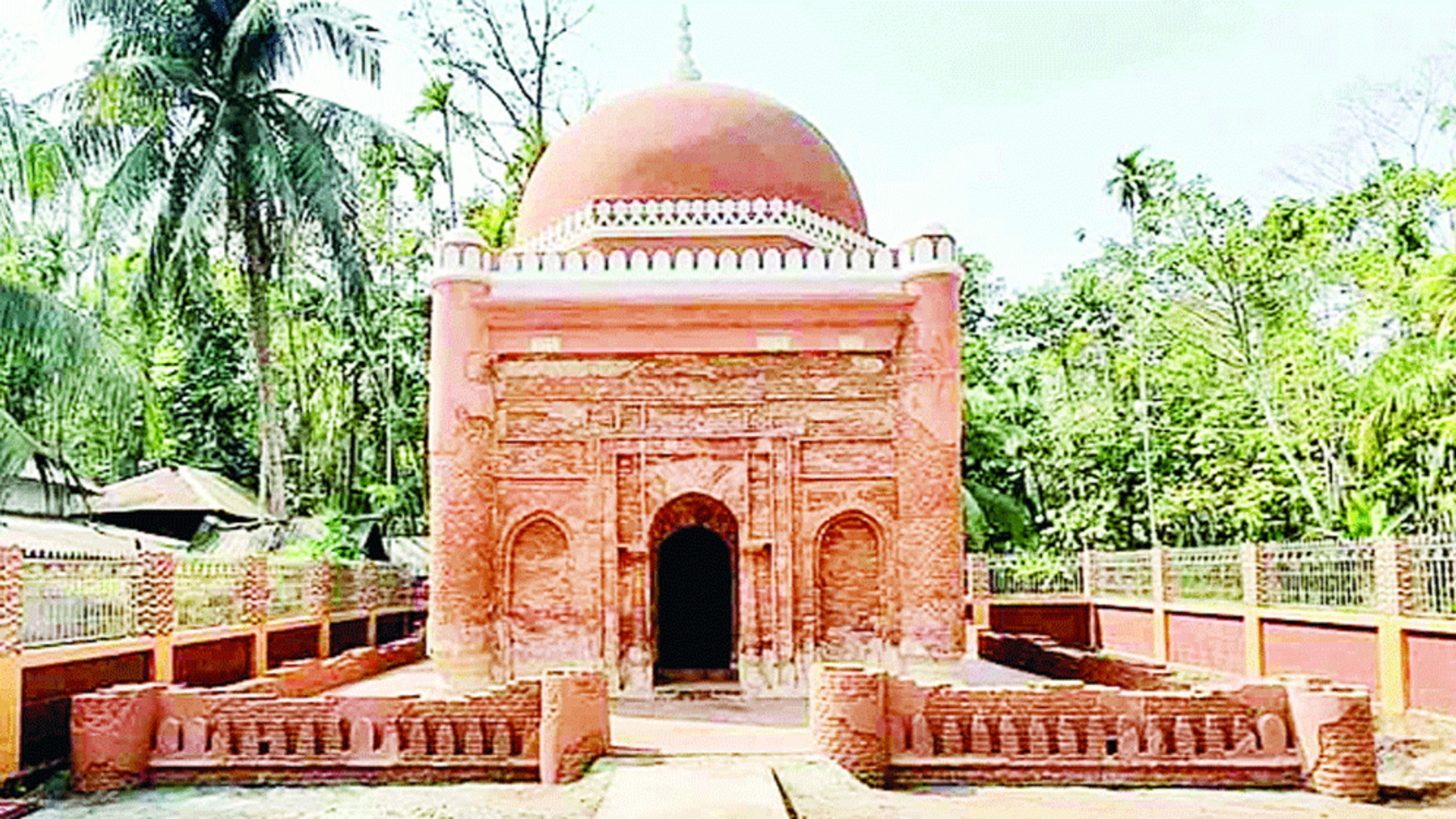 Miabari Mosque, a 400-year-old Mughal landmark, draws tourists in Pirojpur