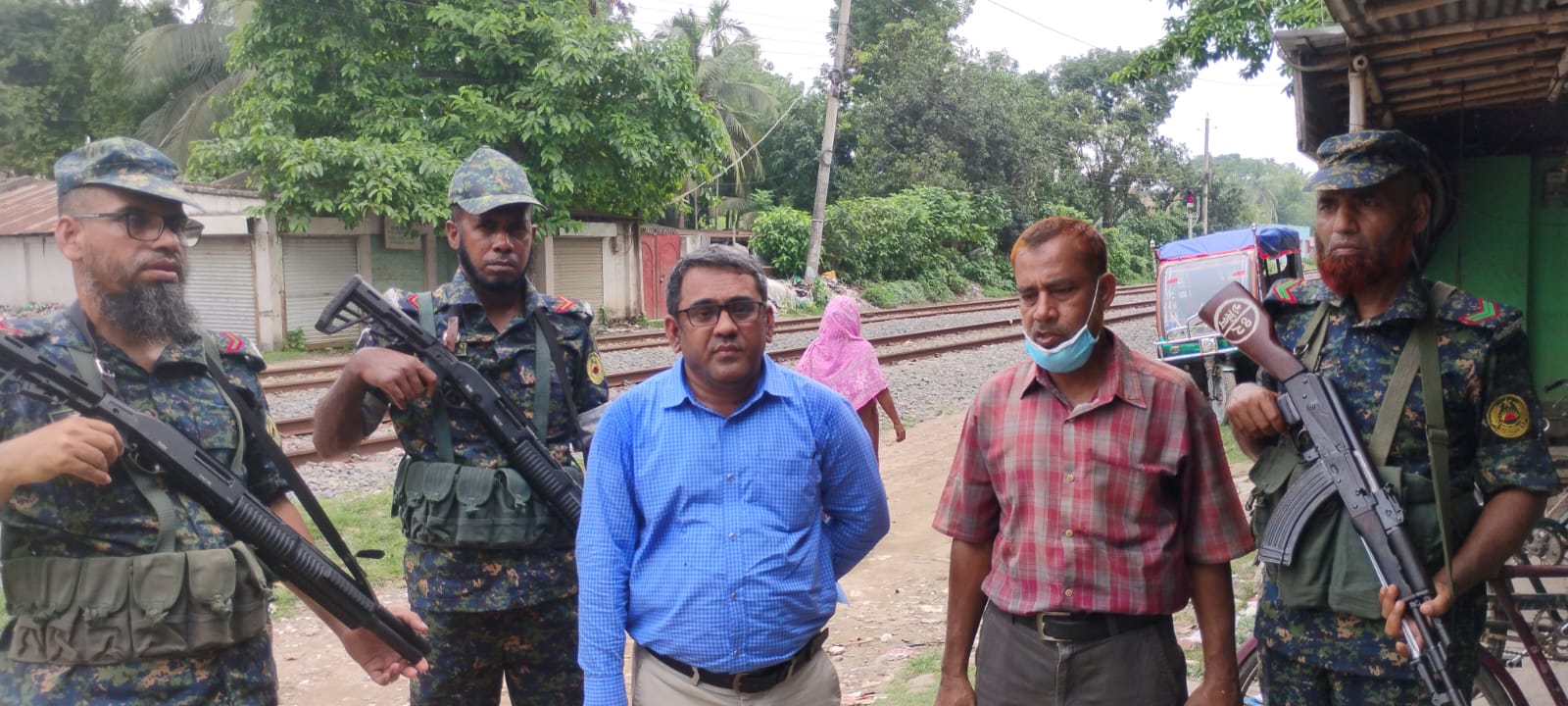 চুয়াডাঙ্গায় ভোক্তা অধিকার অধিদপ্তরের অভিযান: দুই প্রতিষ্ঠানকে ৩৫ হাজার টাকা জরিমানা