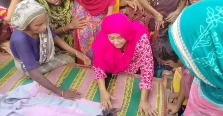 দিনাজপুরের পার্বতীপুরে নদীতে গোসল করতে নেমে একই পরিবারের তিনজনের মৃত্যু হয়