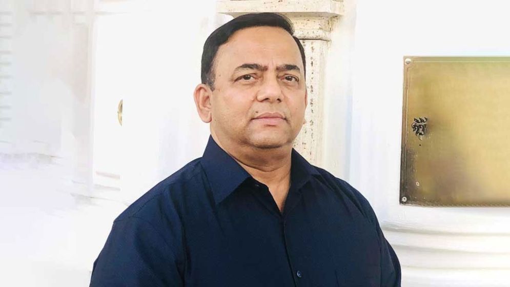 দুবাইয়ে গ্রেপ্তার সাবেক আইজিপি বেনজীরের কাছে একাধিক দেশের পাসপোর্ট