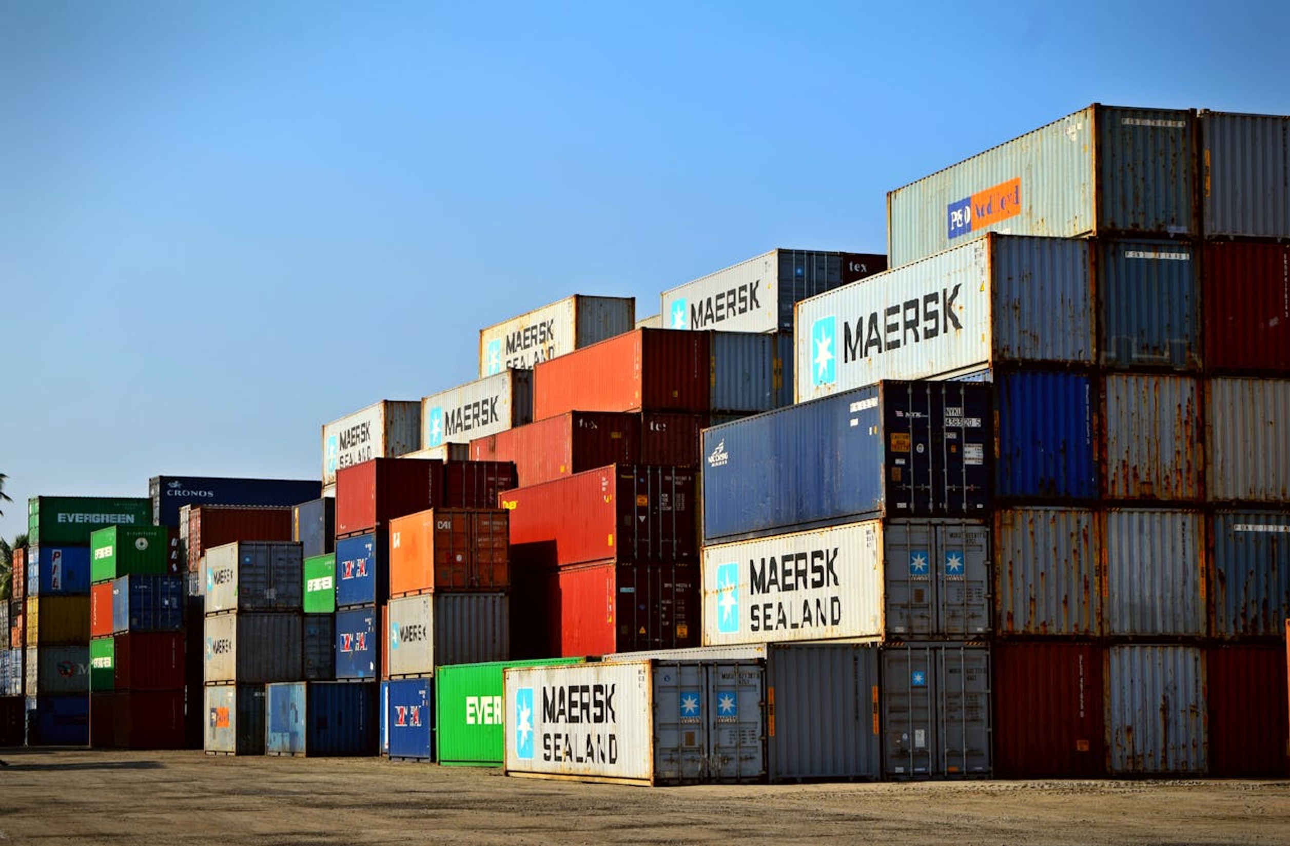 Wait times shrink at Chattogram port