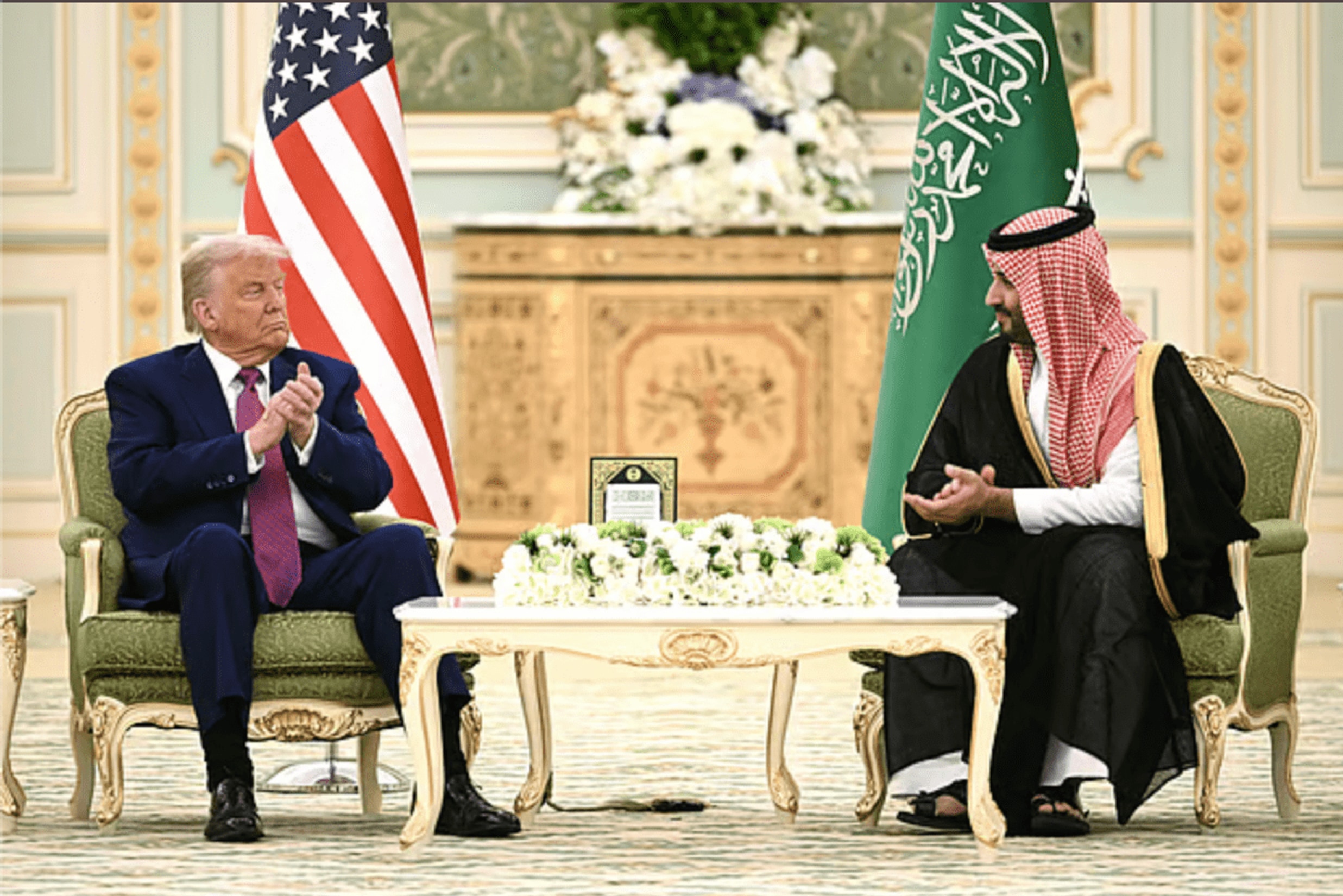 US seals 'largest arms deal in history' with Saudi Arabia