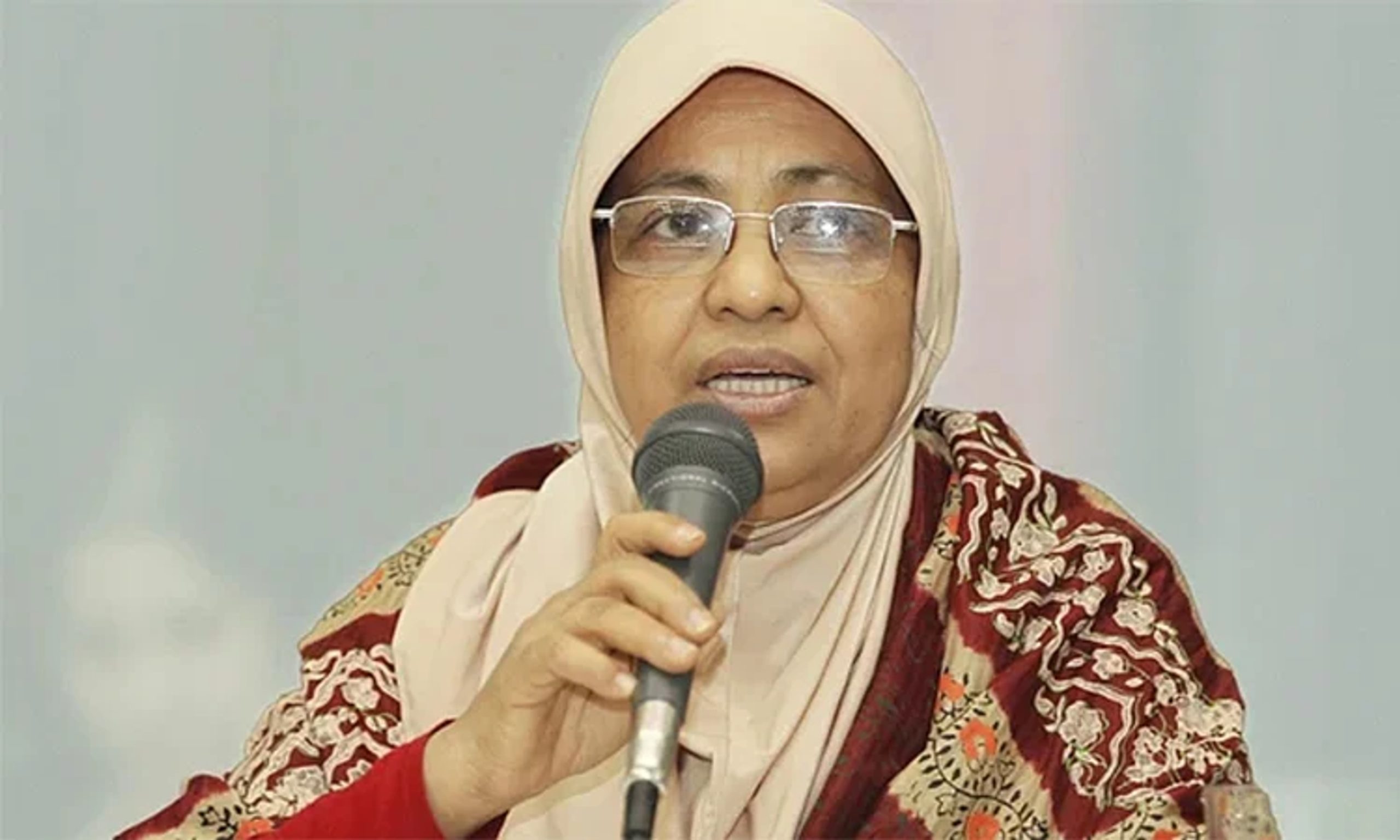 Bangladesh moves to promote 7,000 doctors, raise pay, health adviser says