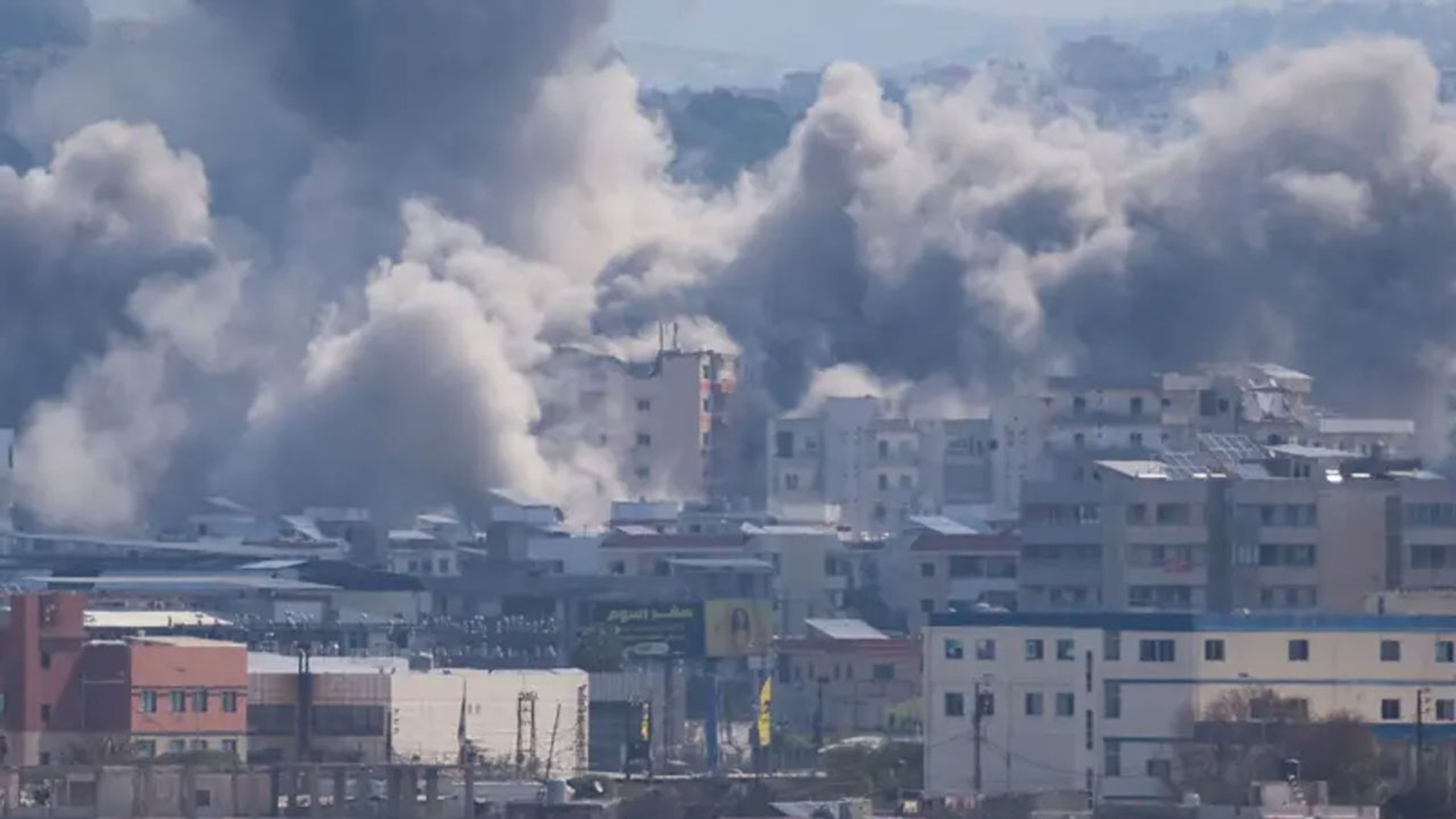 Israel strikes southern Lebanon even after ceasefire
