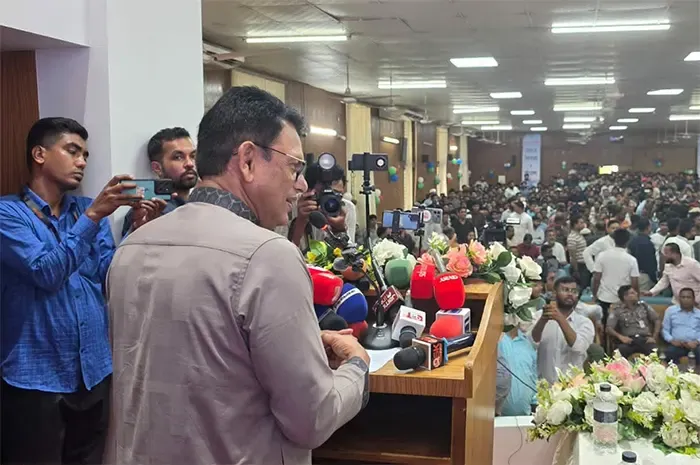 আগামীতে সারাদেশে মাদ্রাসা ও কারিগরিতেও একই প্রশ্নে পরীক্ষা হবে: শিক্ষামন্ত্রী