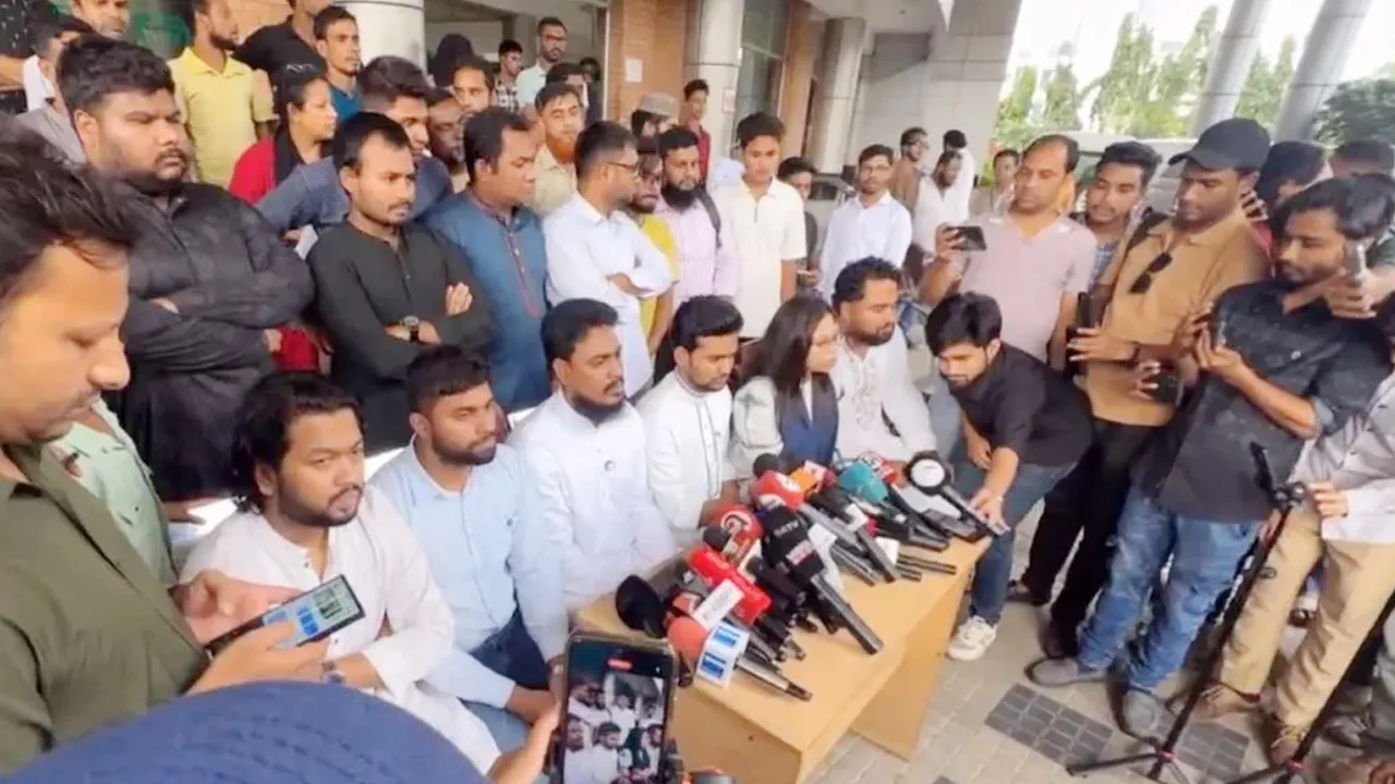 আ.লীগের পথেই বিএনপি- এনসিপি