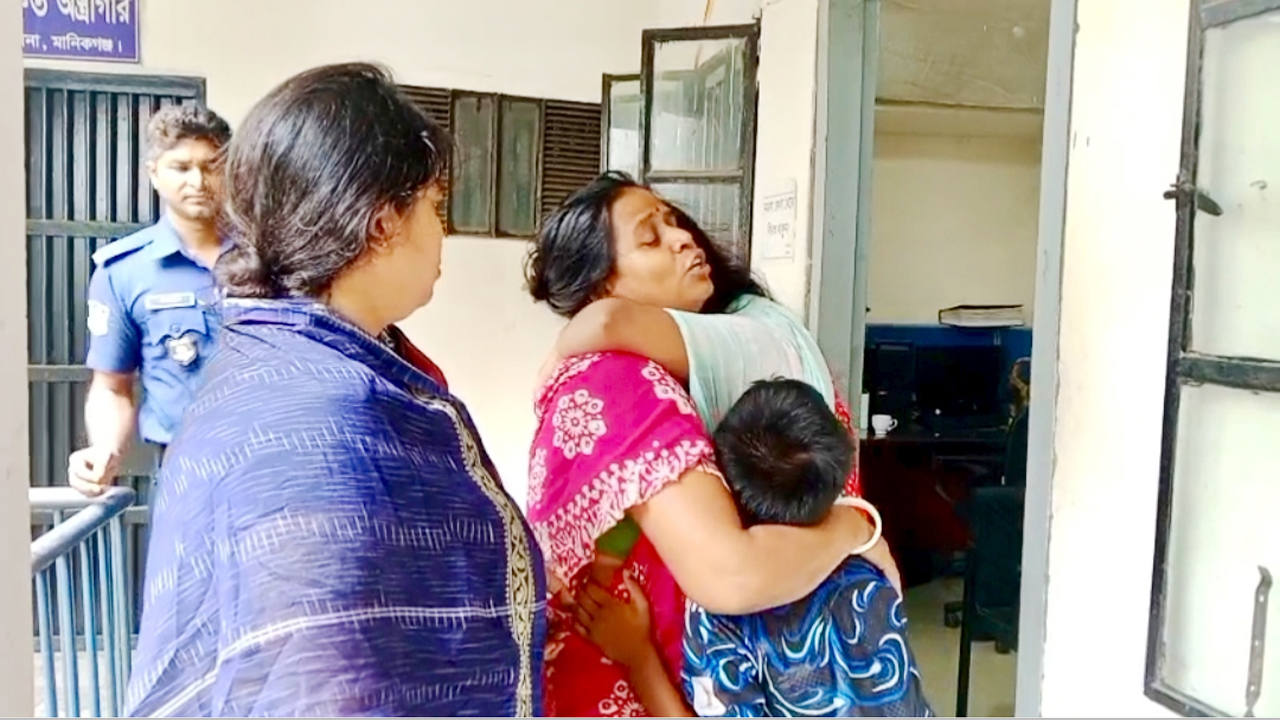 ঘিওরে ঋণের চাপে ব্যবসায়ীর আত্মহত্যা