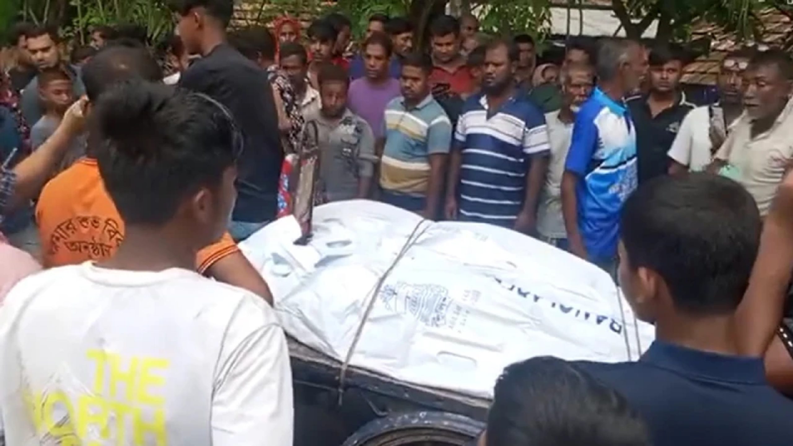 শার্শায় ট্রাক্টর-মোটরসাইকেল সংঘর্ষে নিহত ২, আহত ১
