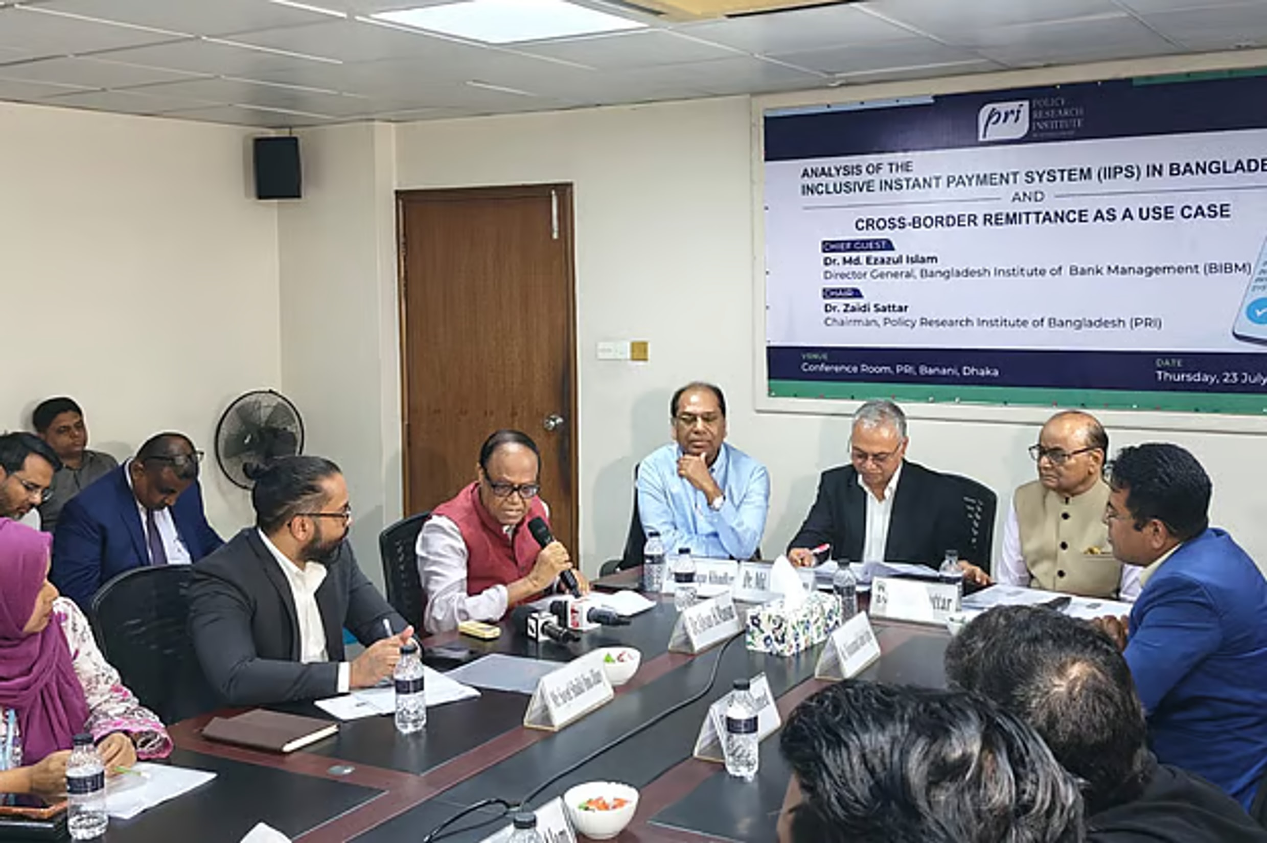 বাংলা কিউআরসহ ডিজিটাল লেনদেনে মার্চেন্টের মাশুল তুলে দেওয়ার পরামর্শ আহসান এইচ মনসুরের