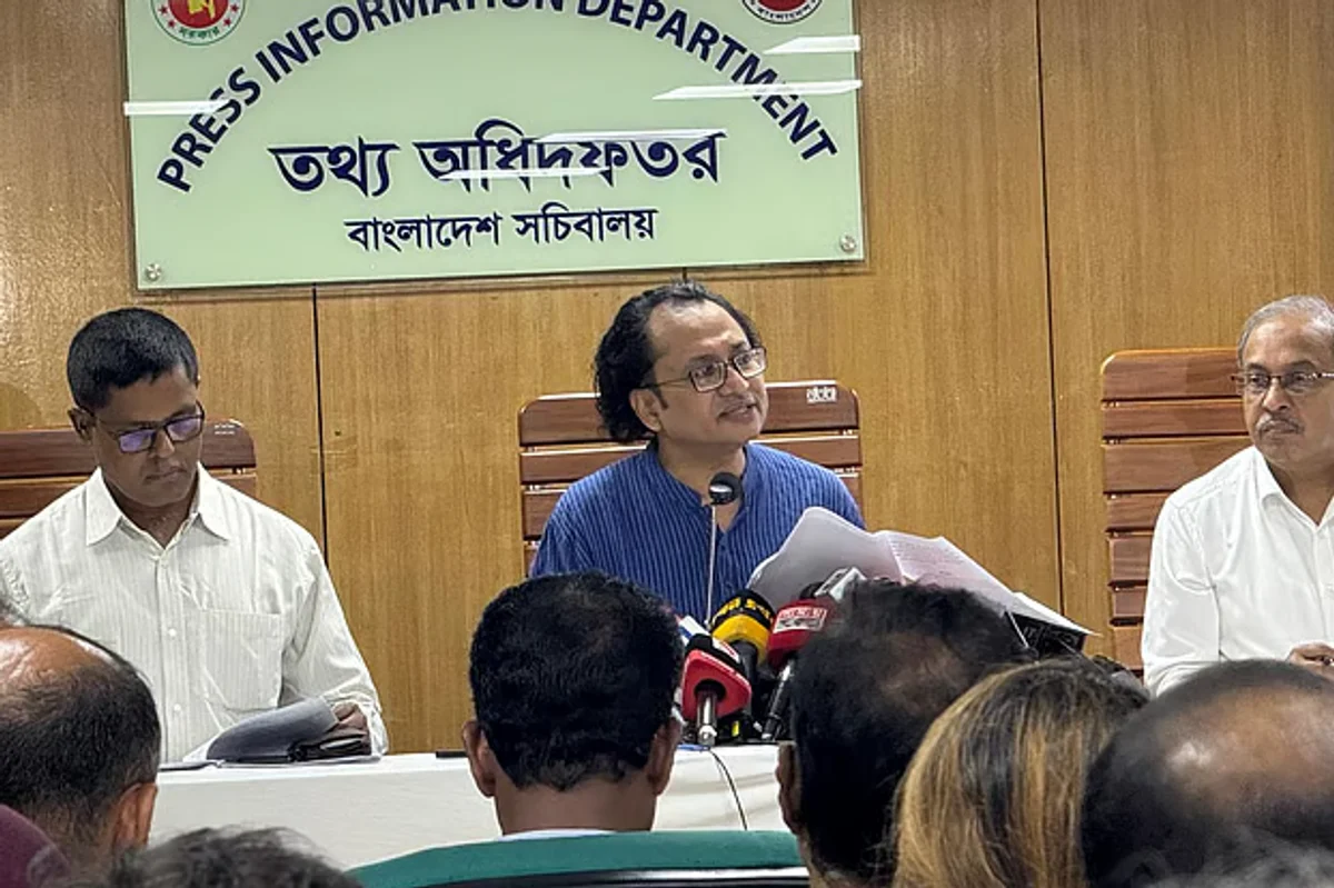 মন্ত্রিসভায় রদবদল নিয়ে যা বললেন প্রধানমন্ত্রীর উপদেষ্টা