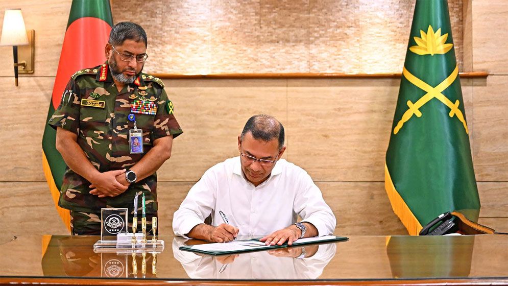 সেনা কর্মকর্তাদের পদোন্নতি হোক মেধা ও যোগ্যতায়: প্রধানমন্ত্রী