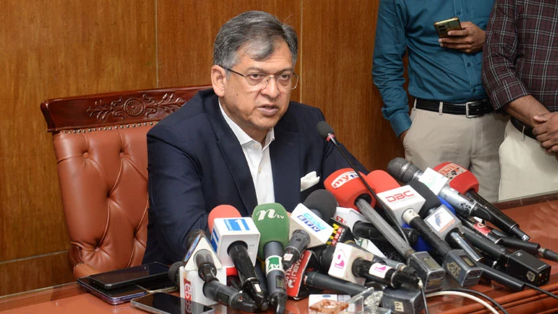 কিছু মহল সরকারকে বিব্রত করতে চায়: স্বরাষ্ট্রমন্ত্রী