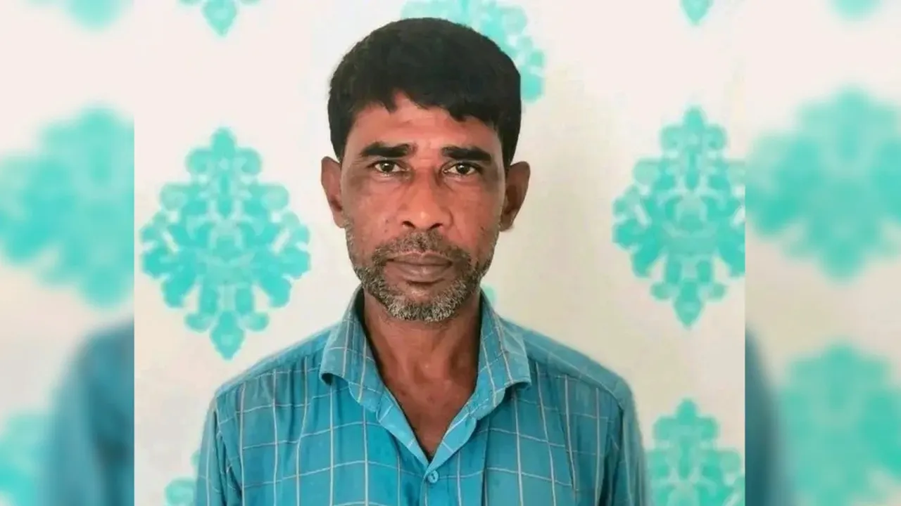 মাগুরায় আলমসাধু উল্টে চালক নিহত