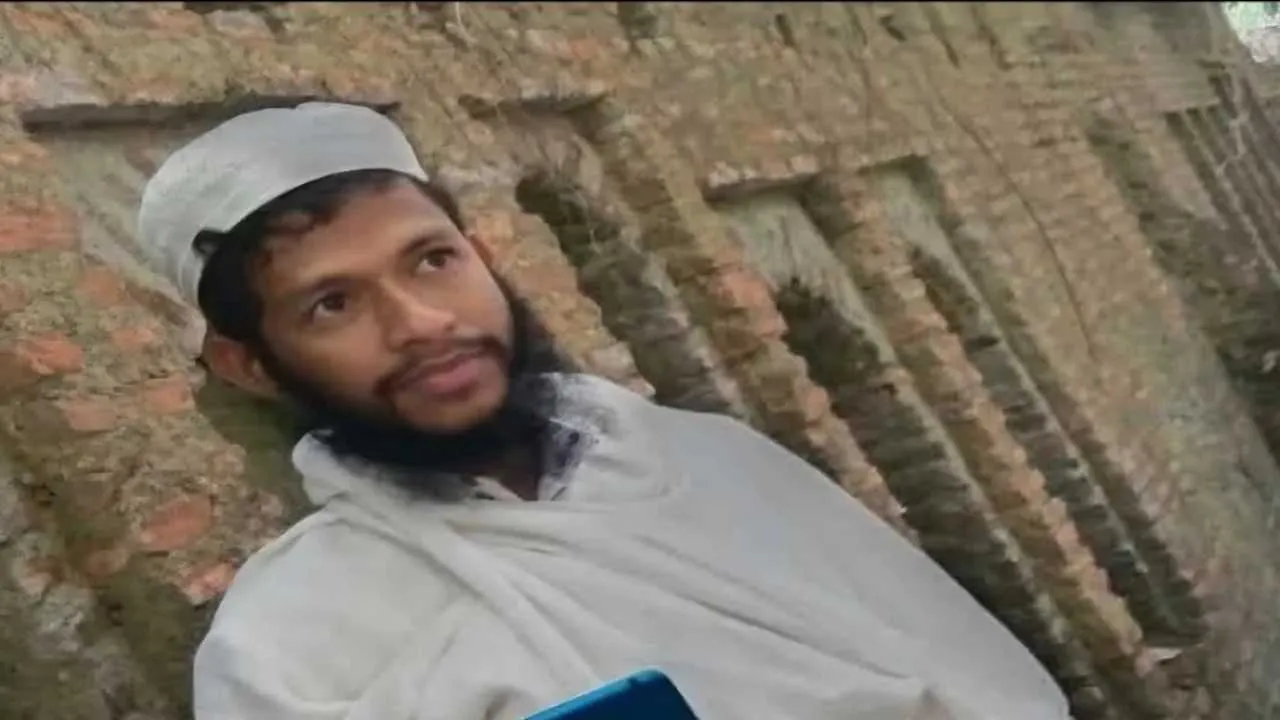 ফজরের সুন্নত নামাজে সেজদায় গিয়ে ইমামের মৃত্যু