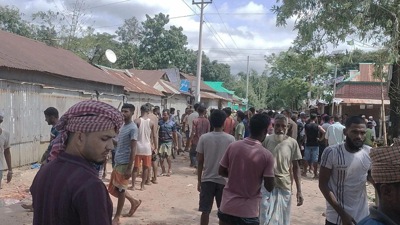 কবরস্থানের আধিপত্য নিয়ে রক্তক্ষয়ী সংঘর্ষ, আহত ১২০
