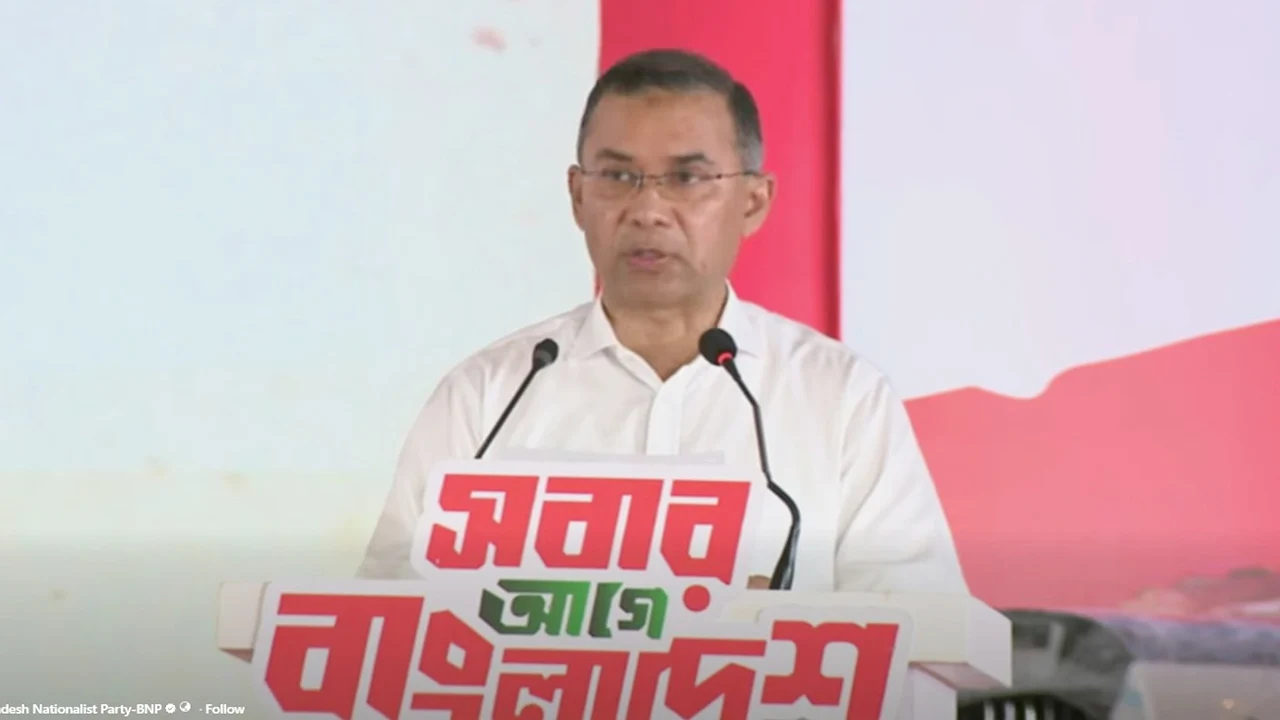 জুলাই গণঅভ্যুত্থানের মহানায়ক  গণতন্ত্রকামী জনগণ; প্রধানমন্ত্রী