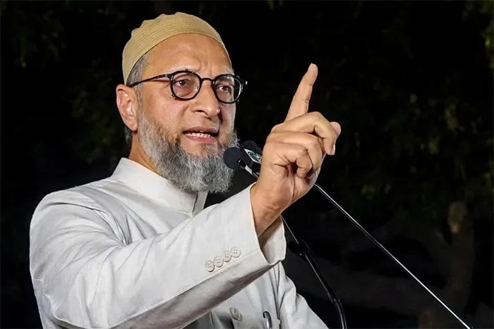 আমাদের ধর্ম নিয়ে কথা বলার বিচারপতি কে?