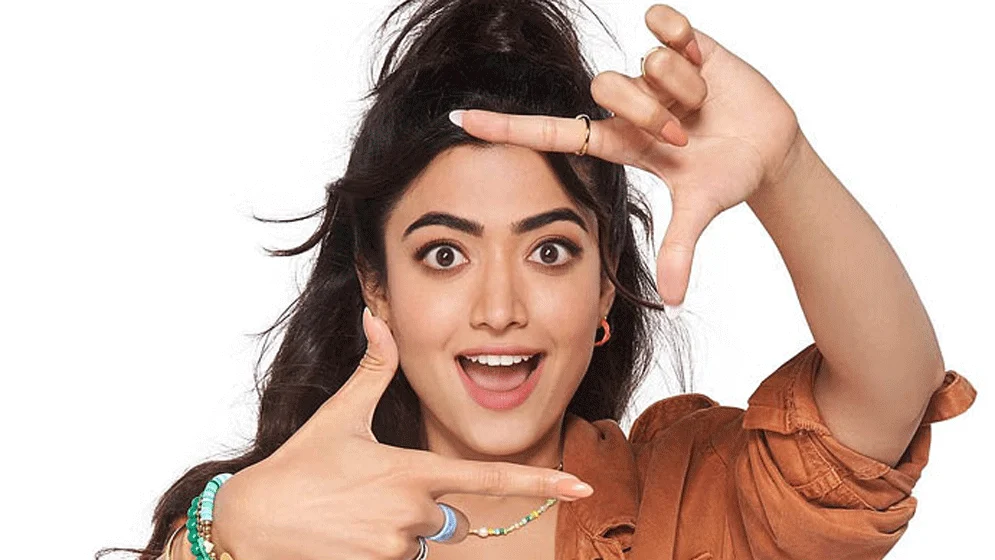 চোট কাটিয়ে কাজে ফিরছেন রাশমিকা