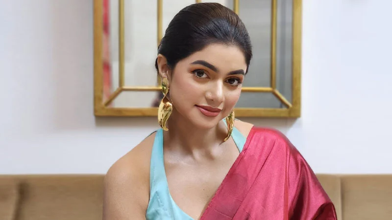 বিচ্ছেদের পর পাঁচ বছরের প্রেম, দেড়বছর আগে বিয়ে করেন অভিনেত্রী