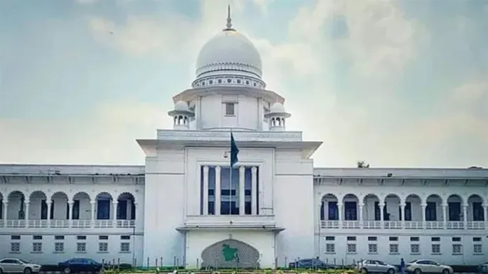 সংবিধানের ৭০ অনুচ্ছেদের বৈধতা ও প্রেসিডেন্ট নির্বাচনের তফসিল স্থগিত চেয়ে রিট খারিজ