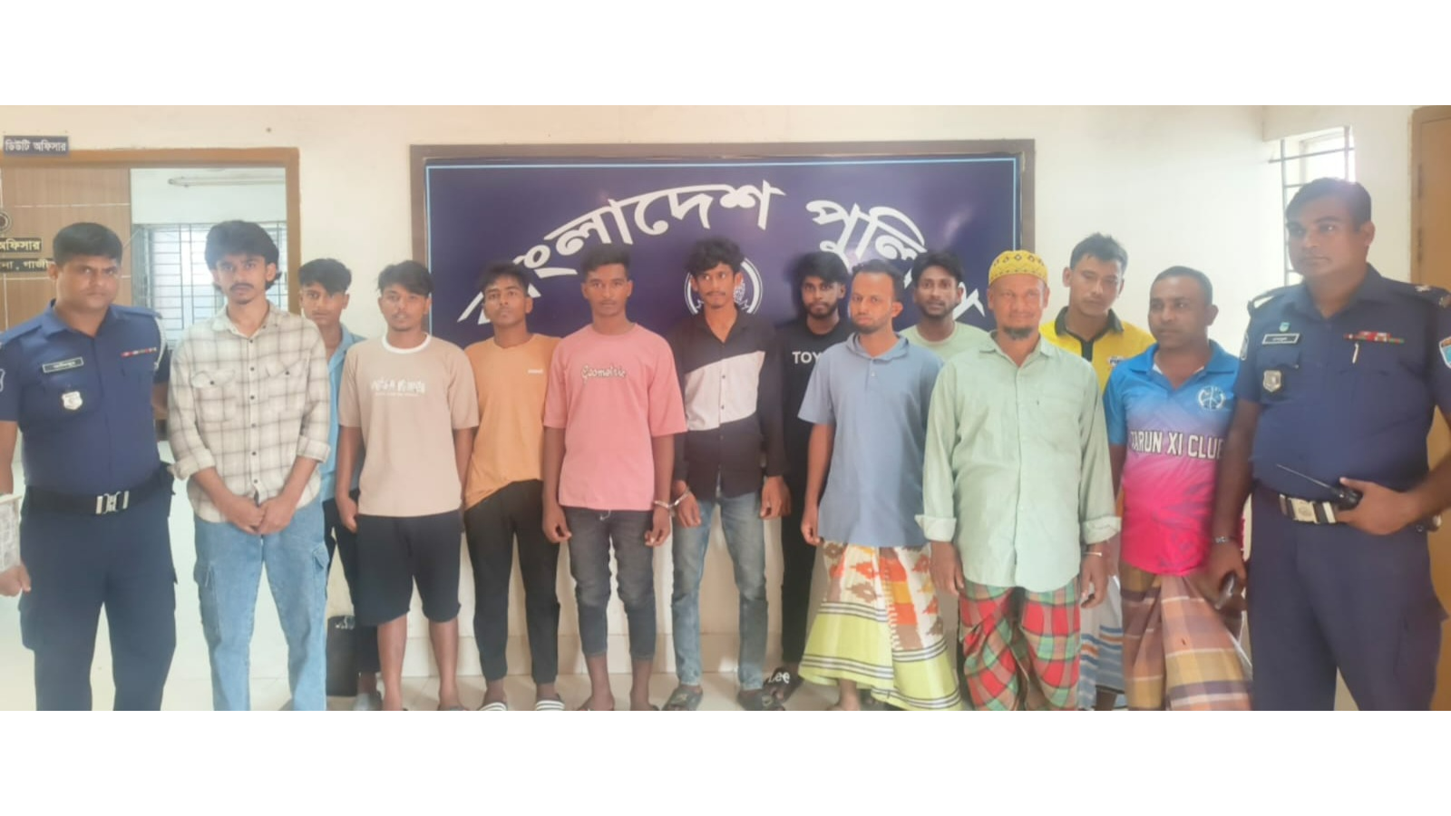 কাপাসিয়ায় নিষিদ্ধ আওয়ামী লীগের মিছিলের ঘটনায় ২০ জন গ্রেপ্তার