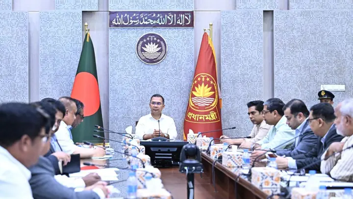 ডেঙ্গু ঝুঁকি মোকাবিলায় সতর্ক থাকার আহ্বান; প্রধানমন্ত্রীর