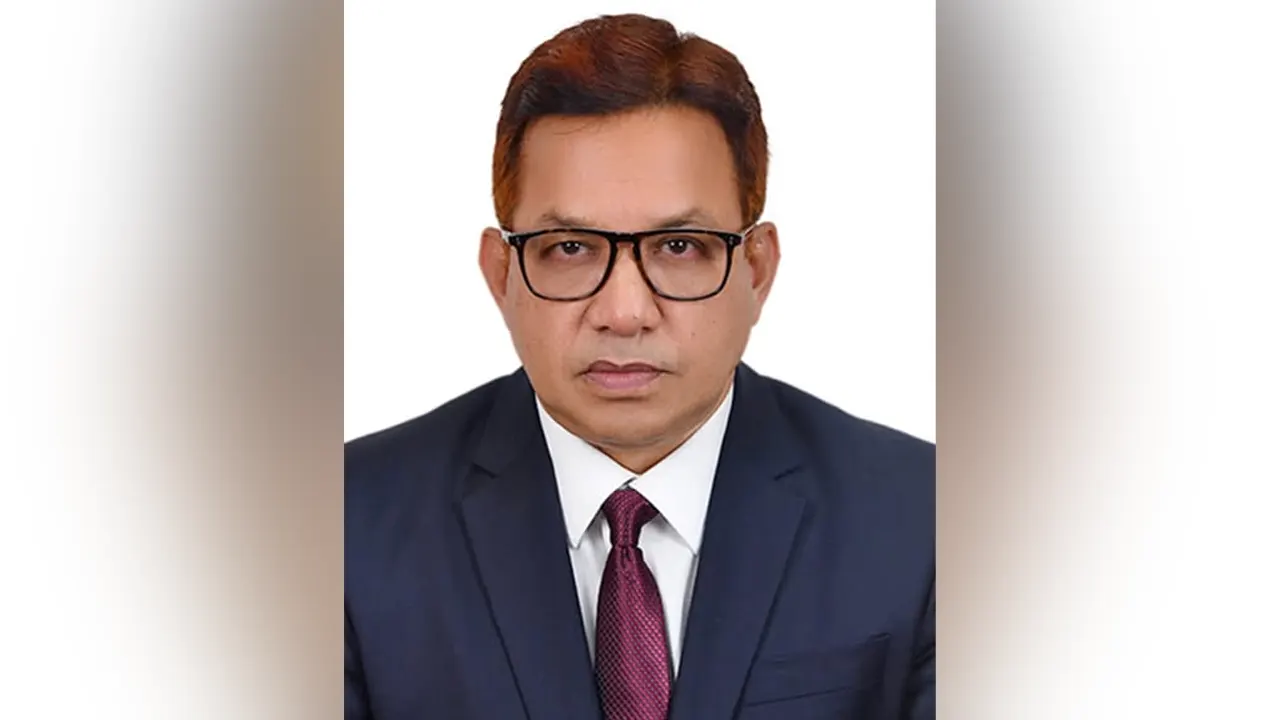 জনপ্রশাসন মন্ত্রণালয়ে নতুন সচিব কামরুজ্জামান