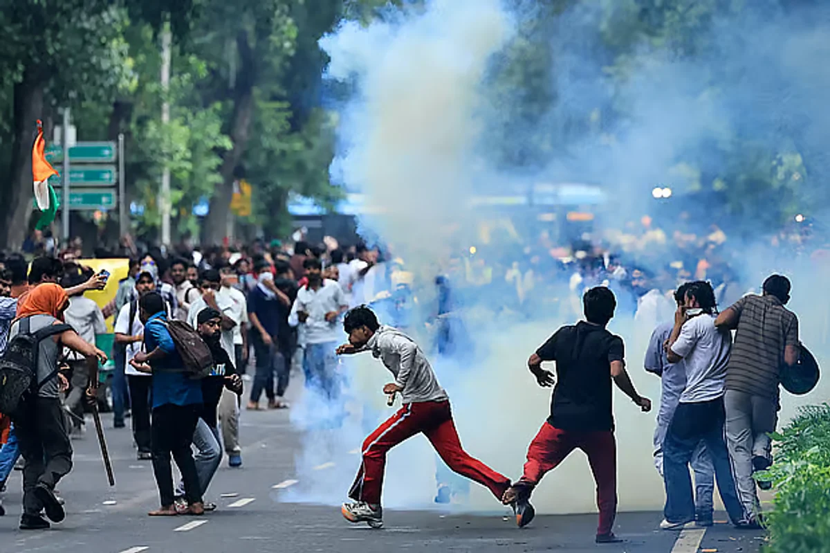 ভারতে ‘তেলাপোকাদের’ বিরুদ্ধে এফআইআর খারিজ