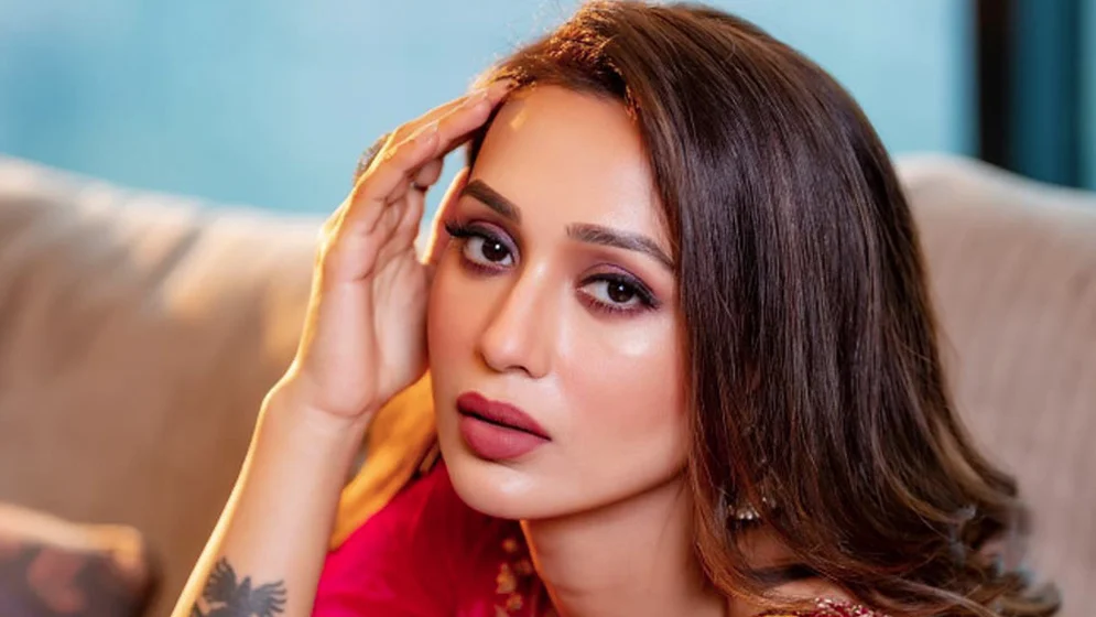 বিয়ে করছেন মিমি, পাত্র কে?