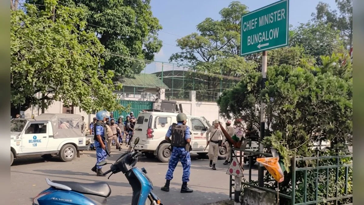 ৪৮ ঘণ্টার ধর্মঘটে থমকে আছে মণিপুর